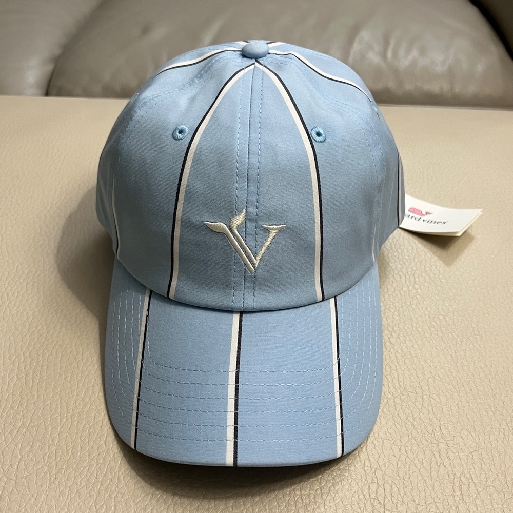 NWT - Vineyard Vines Adult Baseball Cap
